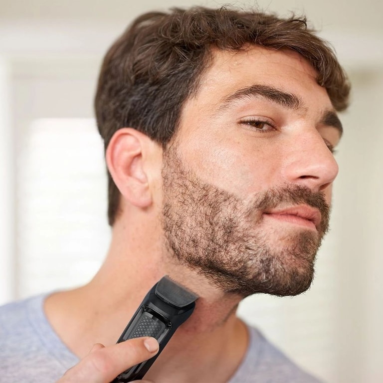 Aparador de Pelos Multigroom com 6 Acessórios MG3712 - Philips
